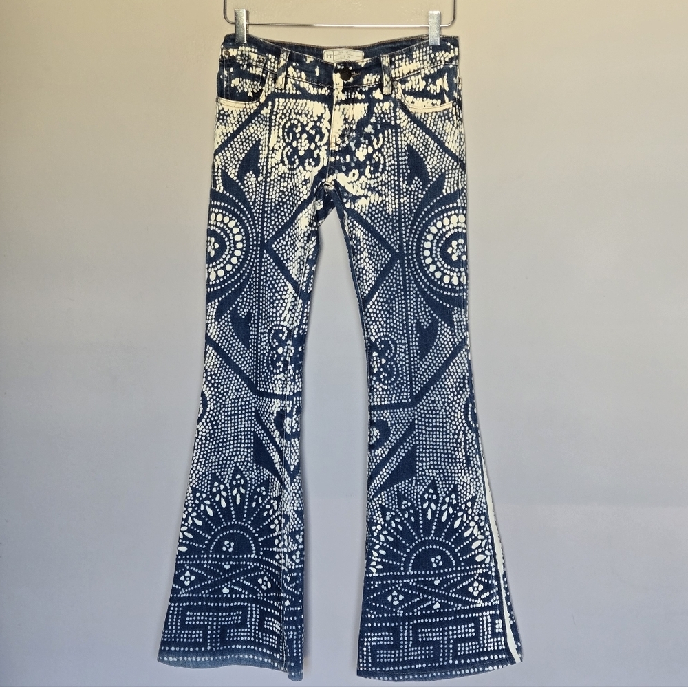 Free People Discharge Bali Flare Jeans Blue Boho Hippie Low Rise Size 24 - Picture 2 of 10